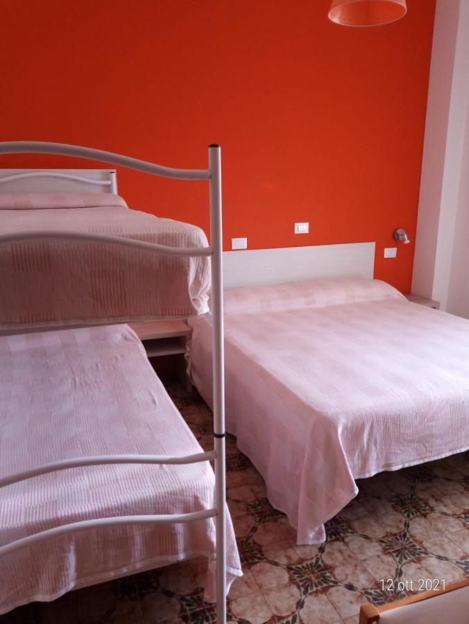Residence Holiday Bellaria-Igea Marina Exterior foto